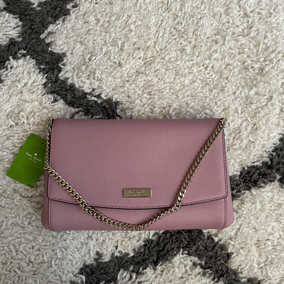 kate spade Handbags - *NEVER WORN - Kate Spade pink crossbody with silver chain